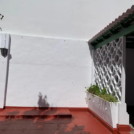 Casa Santo Domingo, Centro-playa * Chipiona